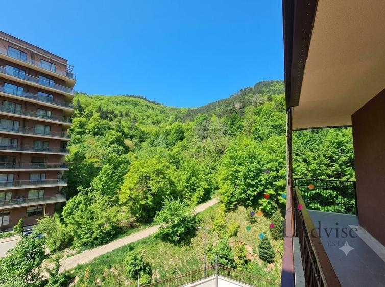 Apartament cu 2 camere decomandat în Răcădău