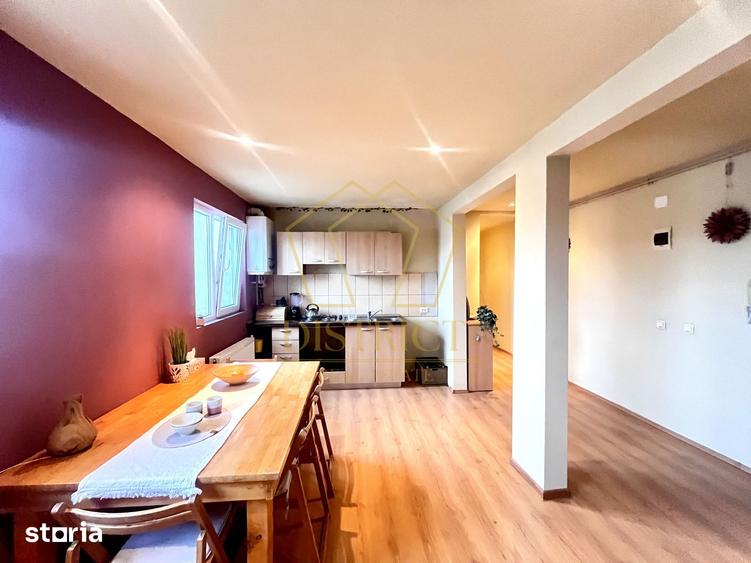 Apartament cu 3 camere, mobilat în Aradului