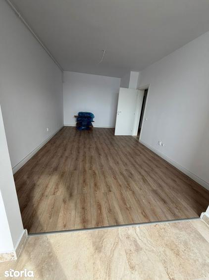 Apartament cu 2 camere decomandat în Drumul Taberei — fotografia 1
