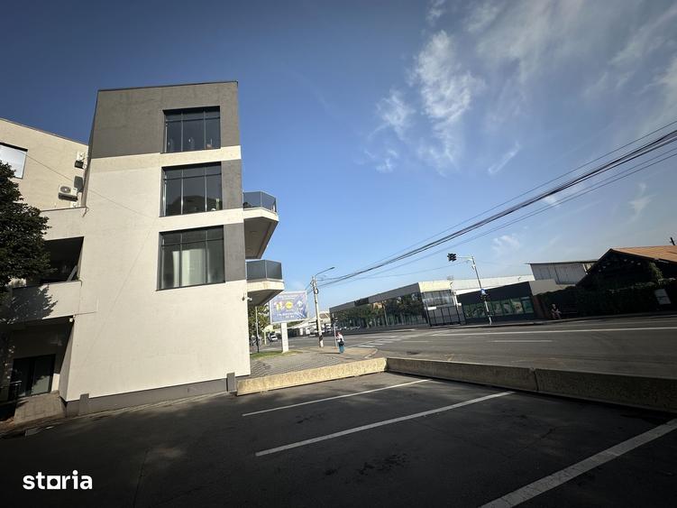 Spațiu comercial, de 135 mp, în Calea București