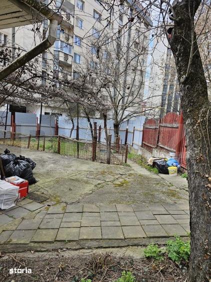 Casă cu 2 camere cu Teren 306 Mp în Central