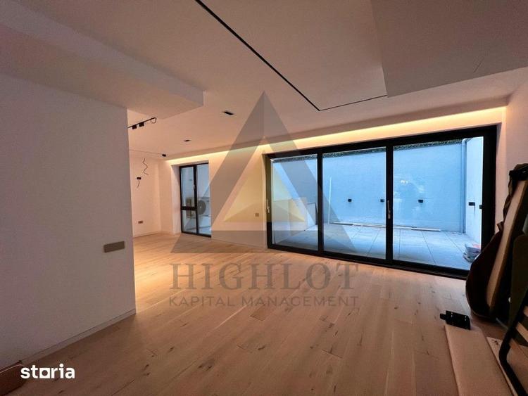 Apartament cu 3 camere, mobilat în Aviatorilor