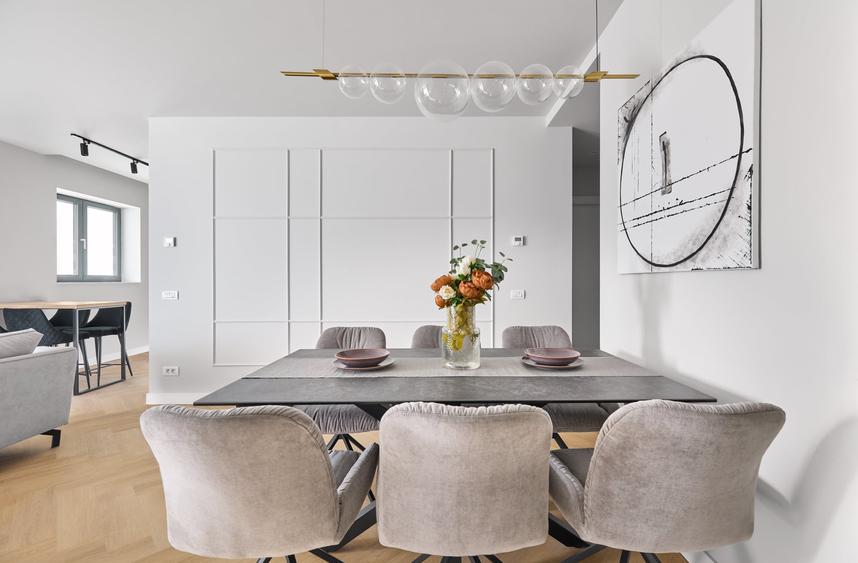 Apartament cu 4 camere decomandat, mobilat în Pipera