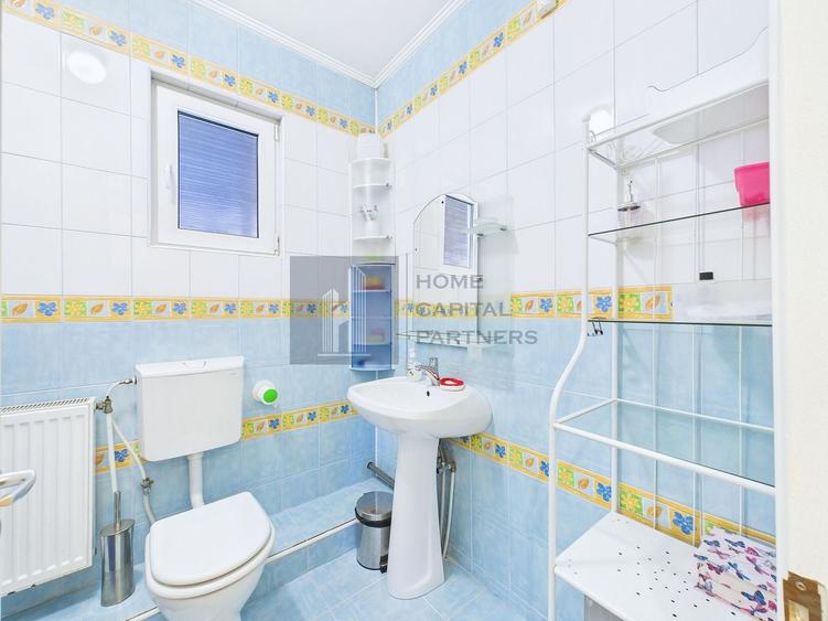 Casă individuală cu 5 camere cu Canalizare în Gulia