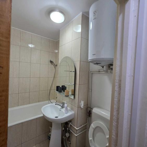 Apartament cu 3 camere decomandat în Pantelimon