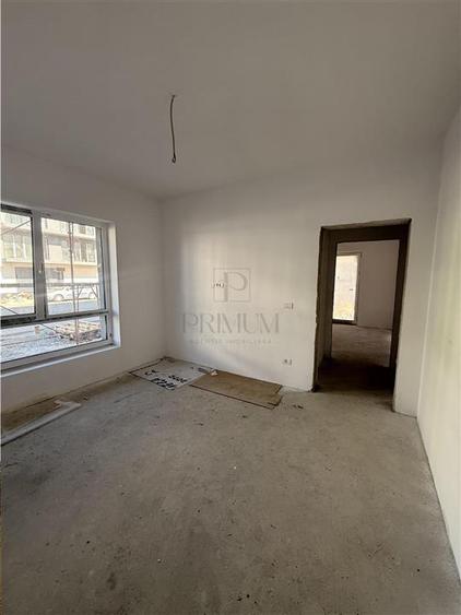 Apartament cu 3 camere decomandat în Giroc