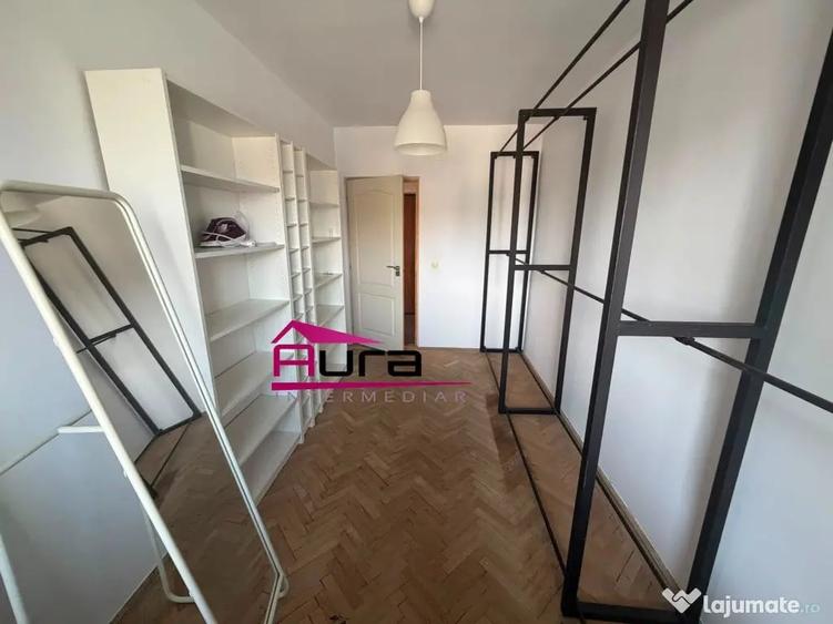 Apartament cu 3 camere nedecomandat în Central
