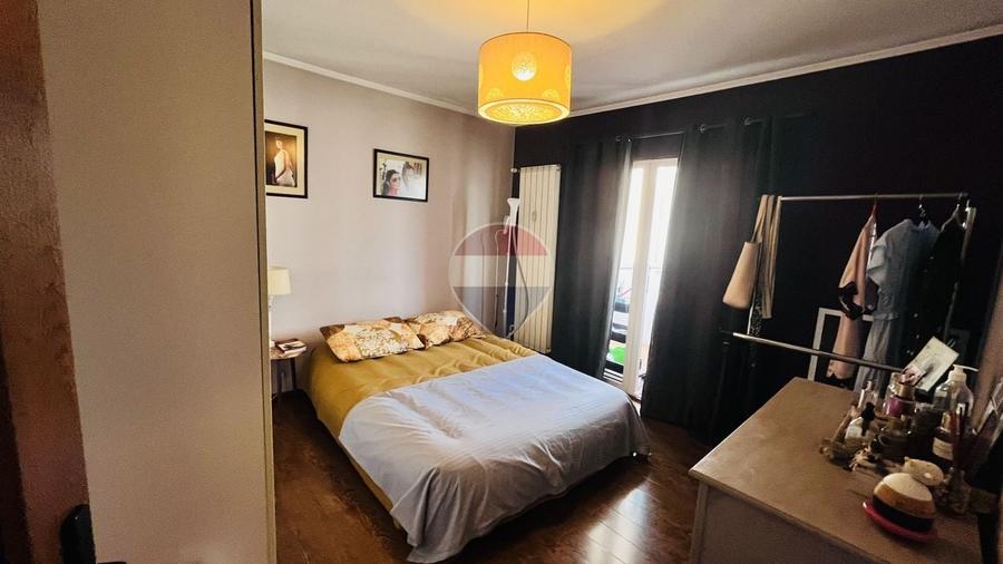 Apartament cu 3 camere decomandat, mobilat în Dragoș Vodă