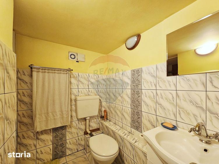 Casă cu 5 camere cu Teren 141 Mp în Central