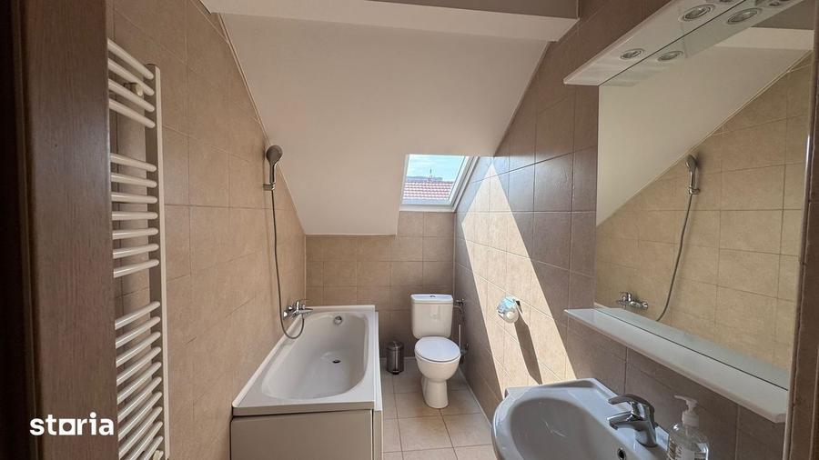 Apartament cu 3 camere în Central