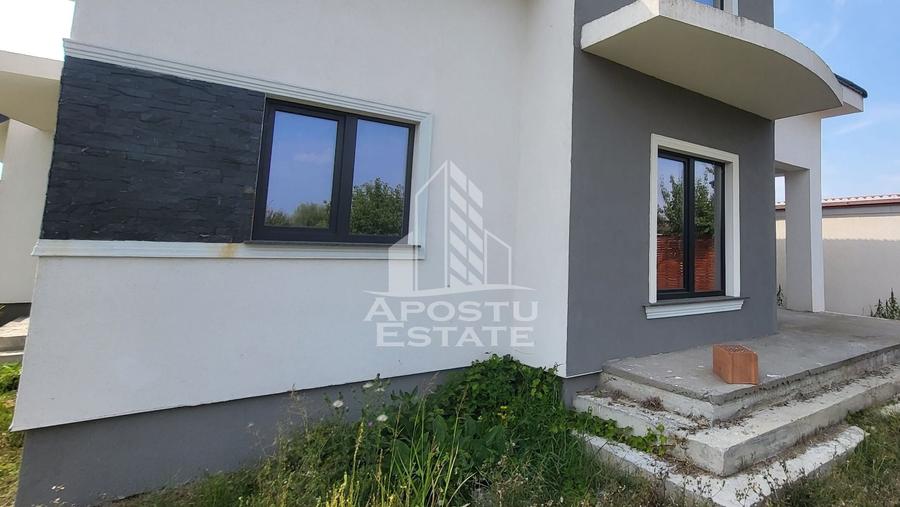 Casă individuală cu 5 camere cu Canalizare în Becicherecu Mic