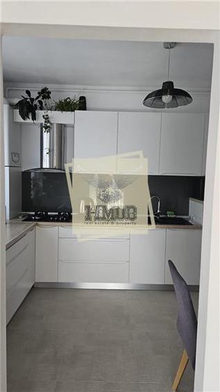 Apartament cu 3 camere decomandat în Șelimbăr