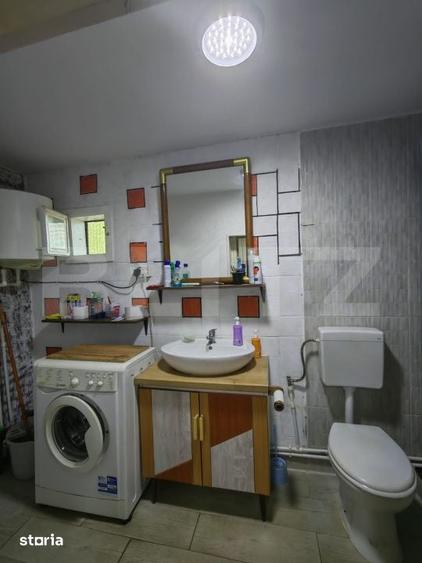 Casă cu 3 camere cu Teren 1824 Mp în Moldovenești