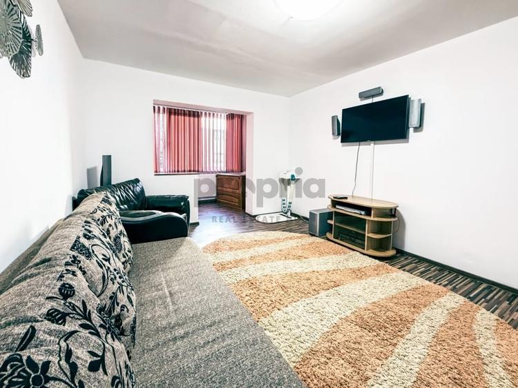 De închiriat apartament 3 camere decomandat, Astra, Brașov - 2