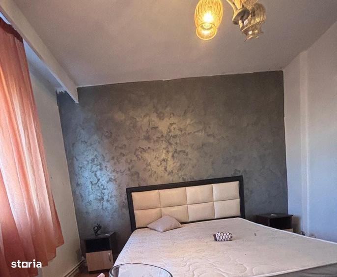 Apartament cu 2 camere decomandat în Trivale
