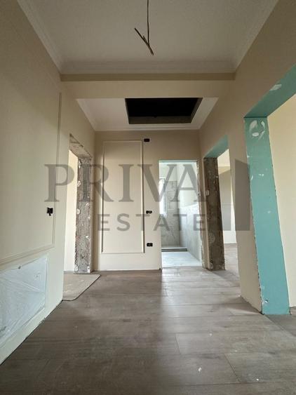 Duplex cu 5 camere cu Canalizare în Moșnița Nouă