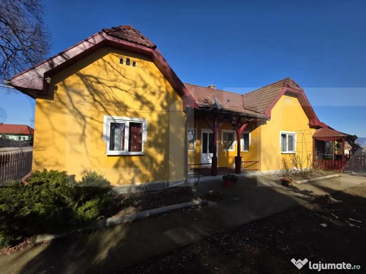 Casă cu 3 camere cu Teren 4669 Mp în Leț