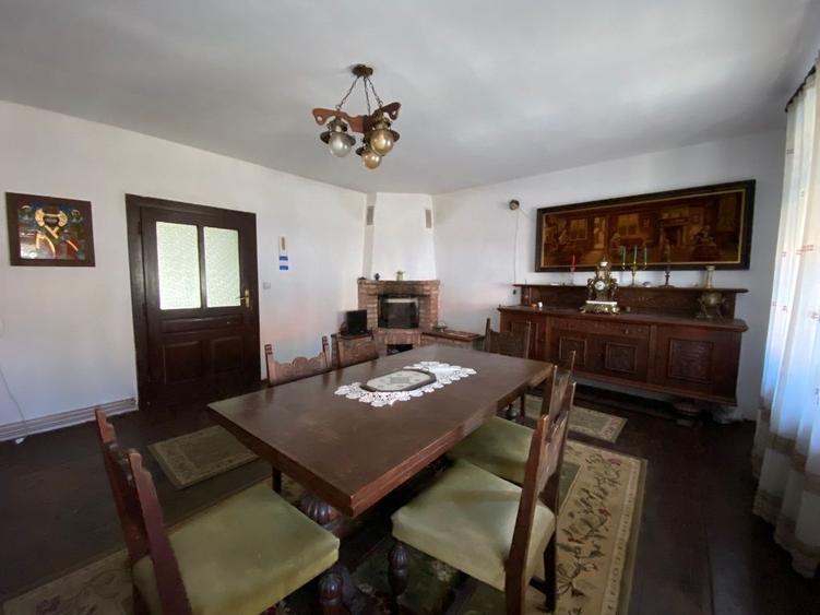 Casă cu 4 camere în Făgăraș