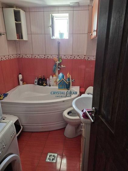 Apartament cu 3 camere decomandat în Sângeorgiu de Mureș