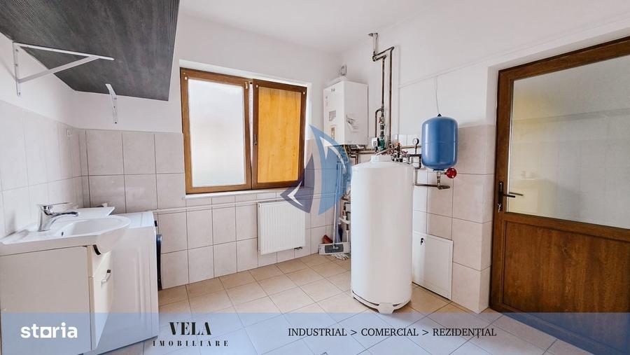 Casă cu 4 camere în Unirii