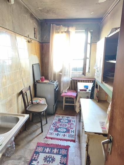 Apartament cu 3 camere circular în Drumul Taberei