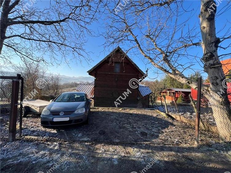 Casă individuală cu 2 camere cu Teren 640 Mp în Rășinari