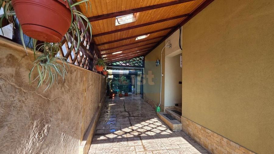 Casă Central Orsova, cu vedere la Dunăre - 3