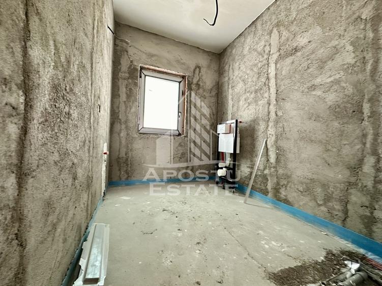 Duplex cu 4 camere cu Canalizare în Chișoda