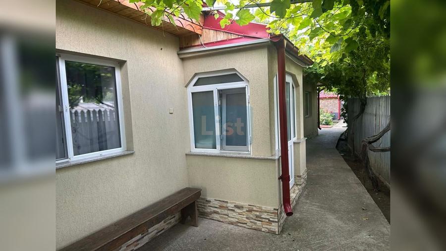 Casă cu 4 camere cu Teren 899 Mp în Șendreni