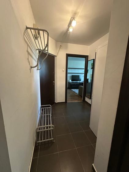Apartament cu 2 camere decomandat în Drumul Taberei