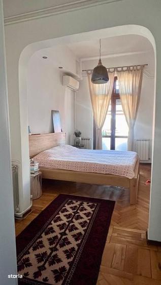 Apartament cu 4 camere decomandat în Eminescu