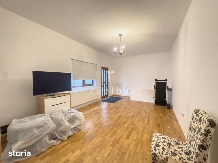 Casă cu 4 camere cu Teren 232 Mp în Grivița