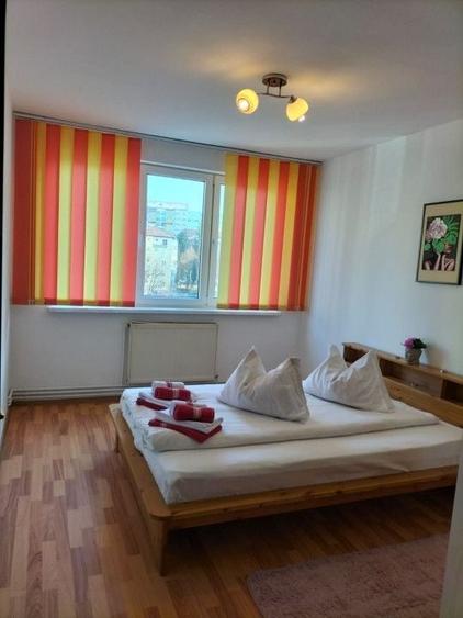 Apartament cu 2 camere semidecomandat, mobilat în Mihai Viteazul
