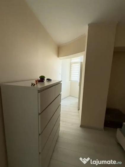 Apartament cu 3 camere decomandat în Alba Iulia