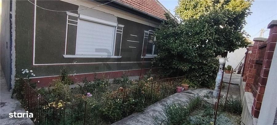 RECO Casa cu 3 Camere la 5 minute de Crisul - 1