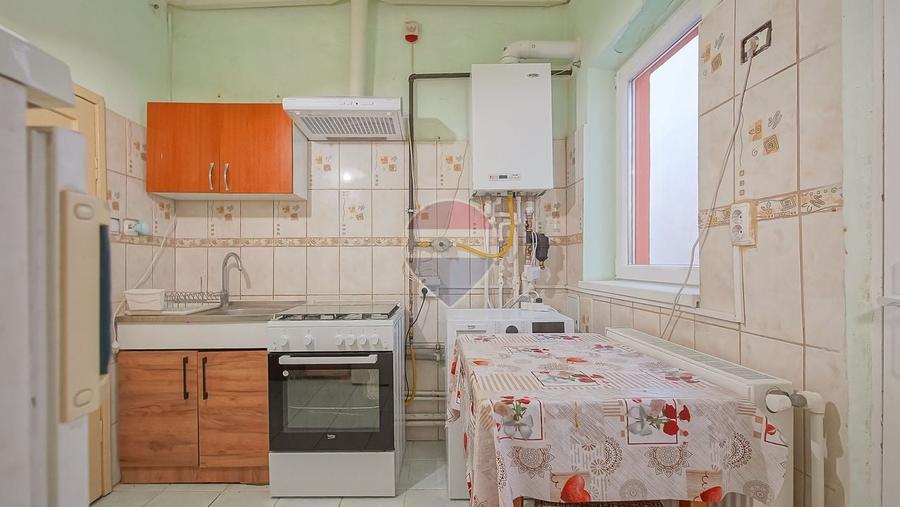 Casă individuală cu 4 camere cu Teren 269 Mp în Brașovul Vechi