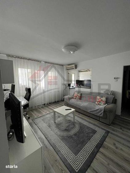Apartament cu 2 camere semidecomandat în Alexandru cel Bun