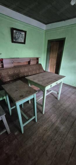 Casă cu 4 camere cu Teren 1048 Mp în Valea Seacă