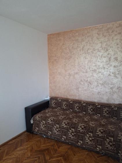 Apartament cu 2 camere nedecomandat în Finteușu Mare