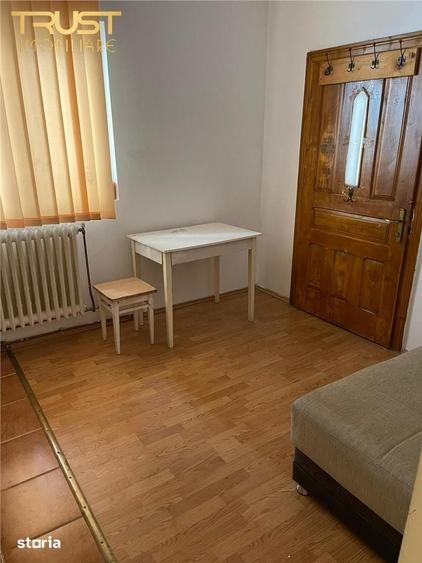 Casă cu 3 camere cu Teren 400 Mp în Gheorgheni