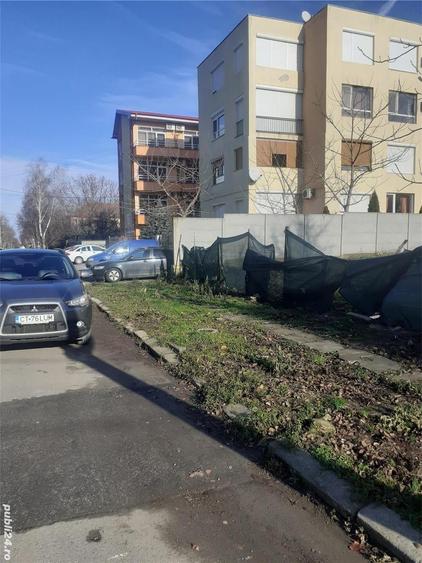 Teren de 600 mp, în Sud