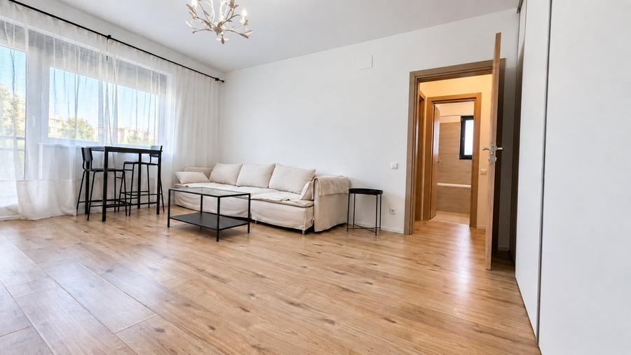 Apartament cu 2 camere semidecomandat, mobilat în DN 1