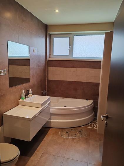 Apartament cu 2 camere decomandat în Câmpului