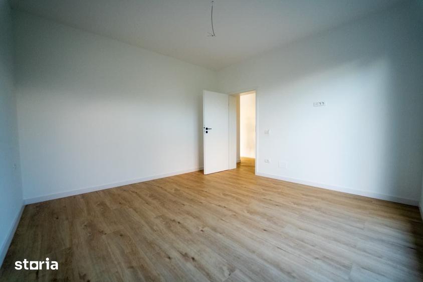 Casă cu 4 camere cu Teren 500 Mp în Bucov