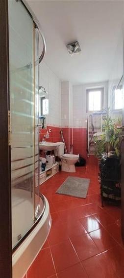 Casă individuală cu 4 camere cu Canalizare în Turnișor