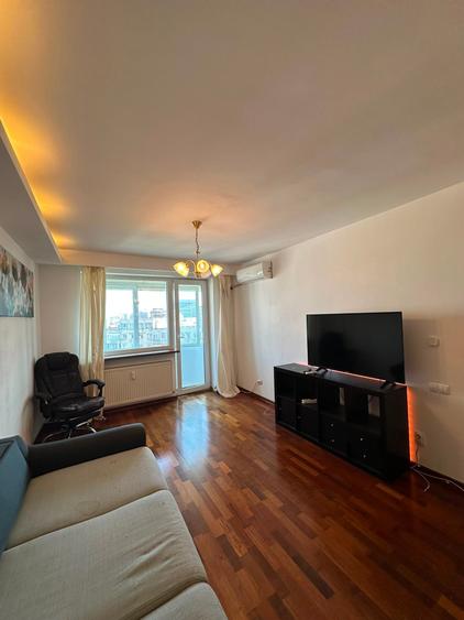 Apartament de 3 camere decomandate, situat în zona Tineretului – Piața Norilor, - 2
