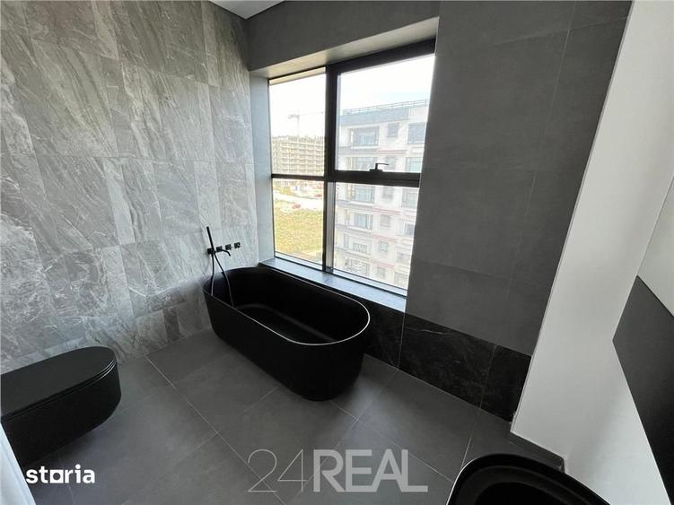 Spațiu comercial, de 224.6 mp, în Tei
