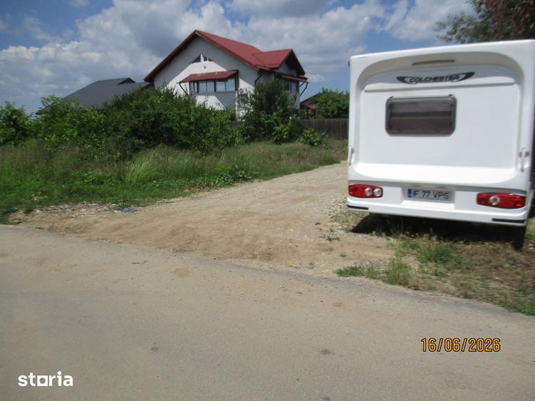 Teren de 500 mp, în Domnești