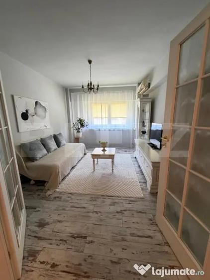 Apartament cu 4 camere decomandat în Ultracentral