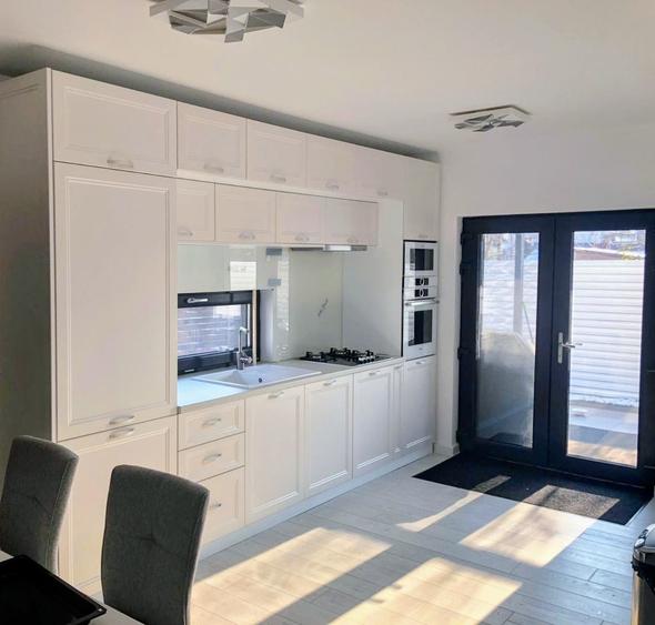 Casă cu 4 camere cu Teren 457 Mp în Măgurele